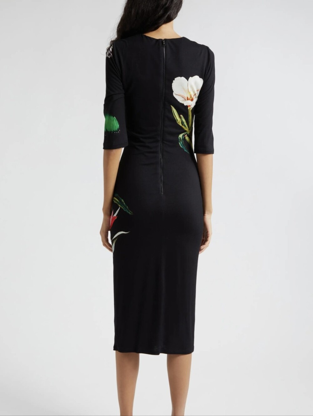 Alice Olivia Delora Floral Crewneck Midi Dress in the "Essential Floral" print. - Picture 13 of 15